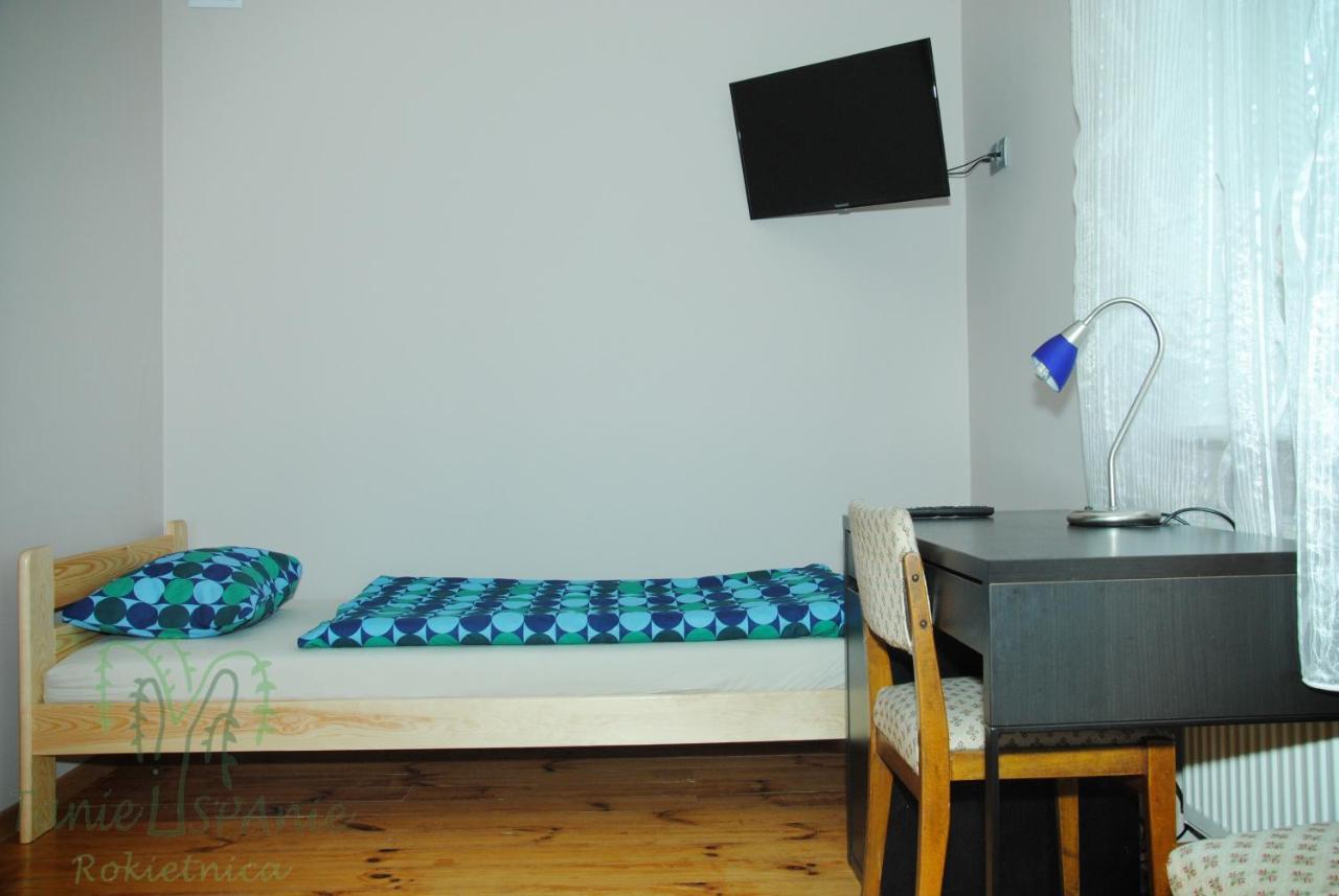 Taniespanie Rokietnica Rokietnica  Extérieur photo