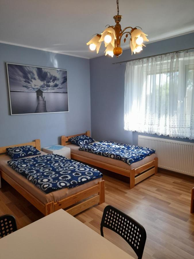 Taniespanie Rokietnica Rokietnica  Extérieur photo
