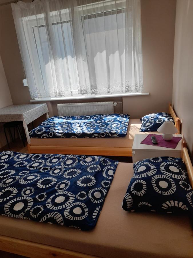 Taniespanie Rokietnica Rokietnica  Extérieur photo