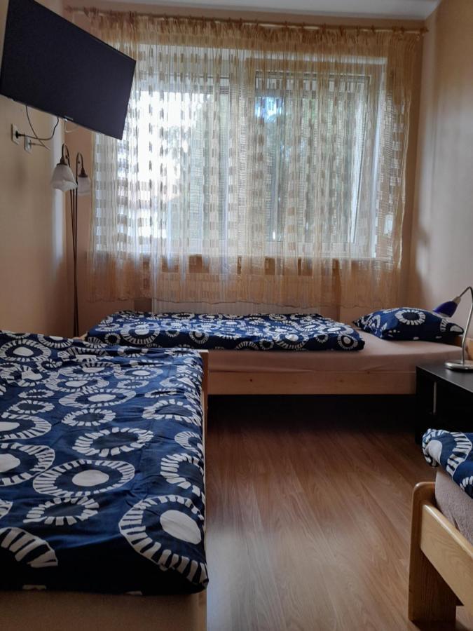 Taniespanie Rokietnica Rokietnica  Extérieur photo
