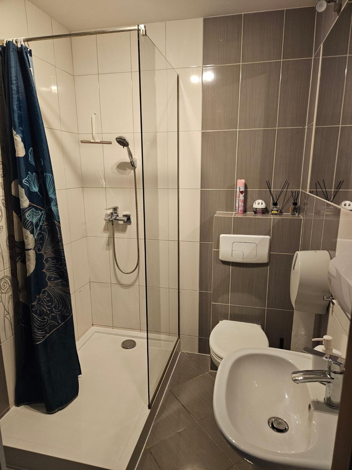 Taniespanie Rokietnica Rokietnica  Extérieur photo
